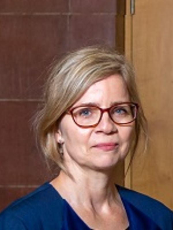  Gudrun Haraldsdottir